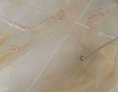 江干瓷砖空鼓维修公司分享粘合剂选择不当在瓷砖铺贴过程中可能导致以下问题